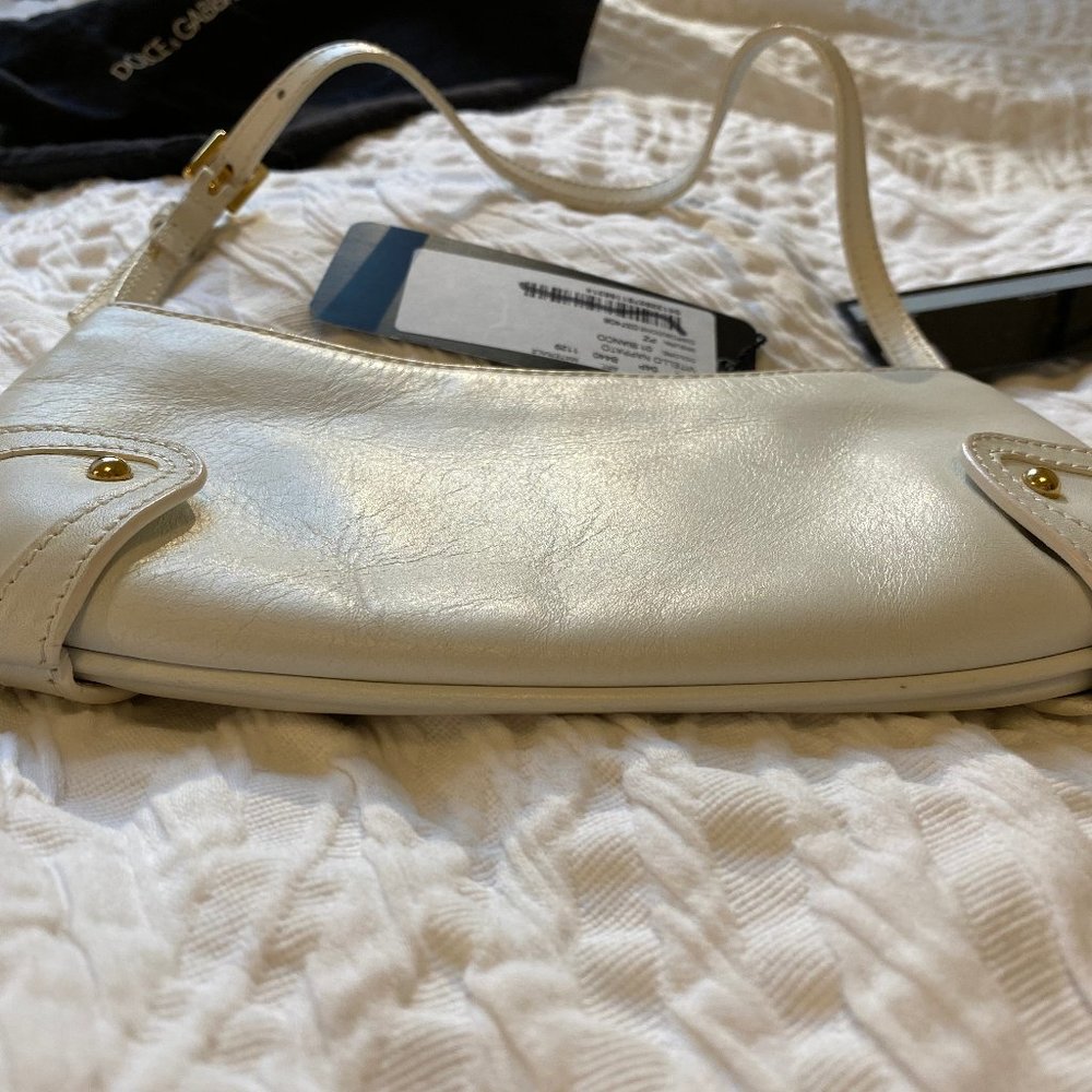 DOLCE & GABBANA white leather mini shoulder bag - Picture 12 of 14